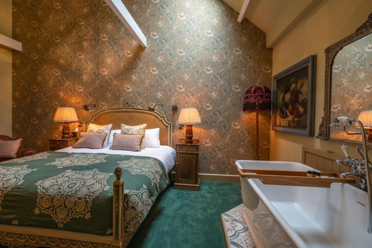 Albero Bedrooms Bedford Exterior foto