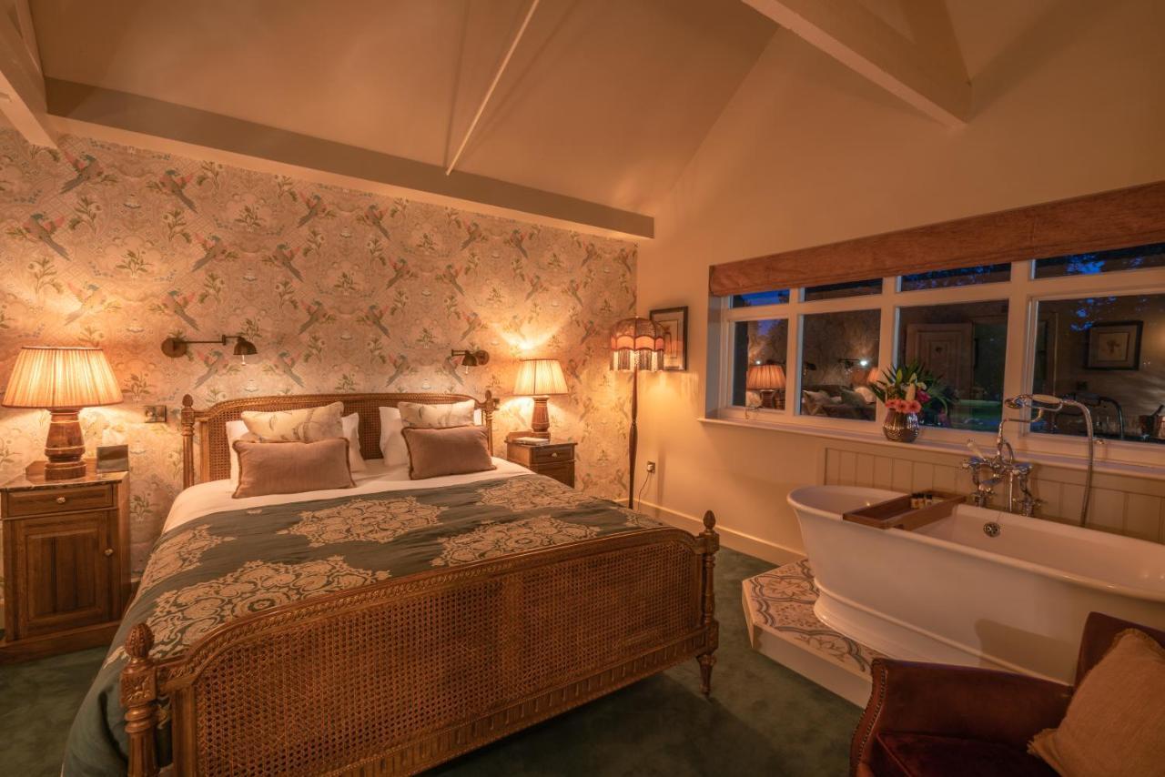 Albero Bedrooms Bedford Exterior foto